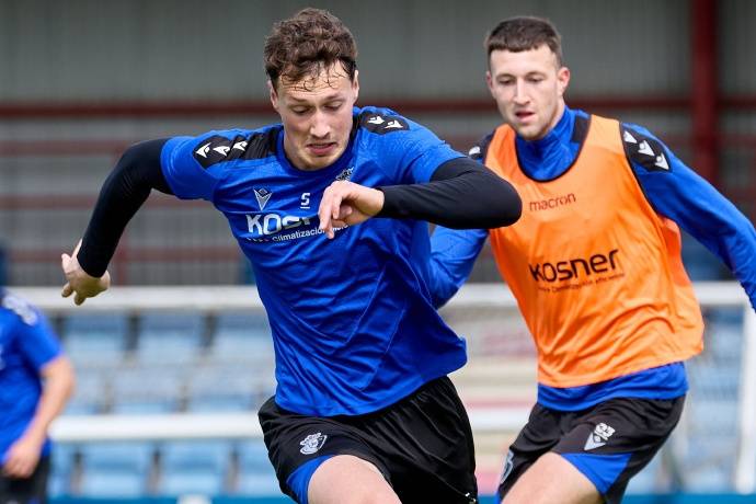 发生了什么？不敌纽卡后，瓜迪奥拉疑似和场边摄影师发生冲突（负于纽卡后，瓜迪奥拉疑与场边摄影师起争执，究竟怎么回事？）