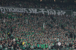 孔帕尼年终信致信球迷：2025凯恩圆梦，2026保持活力（孔帕尼年末寄语球迷：2025凯恩圆梦，2026延续活力）