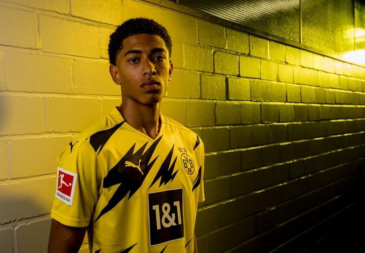 55分+10记三分！哈登火力全开助快船止连败，莱昂纳德复出或逆袭？（哈登轰55分外加10记三分助快船止连败，莱昂纳德复出能否完成逆袭？）