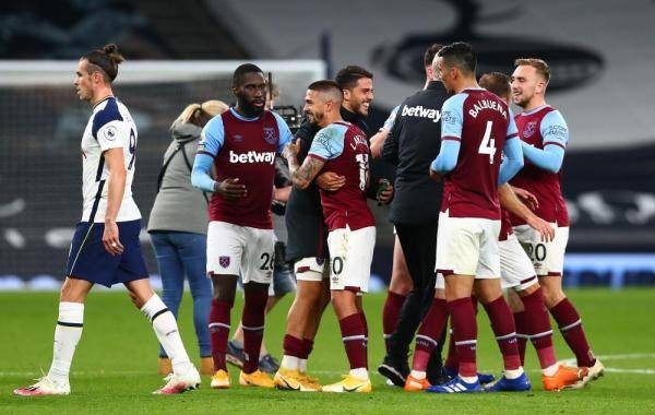 篮球篮网替补控卫连续两场表现亮眼（篮网替补控卫连续两战发挥出色）