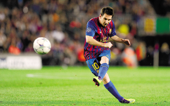 赵佳楠：我们拥有全世界最好的球迷，非常感谢大连球迷的支持（赵佳楠：我们的球迷是世界顶级，感谢大连球迷的一路支持）