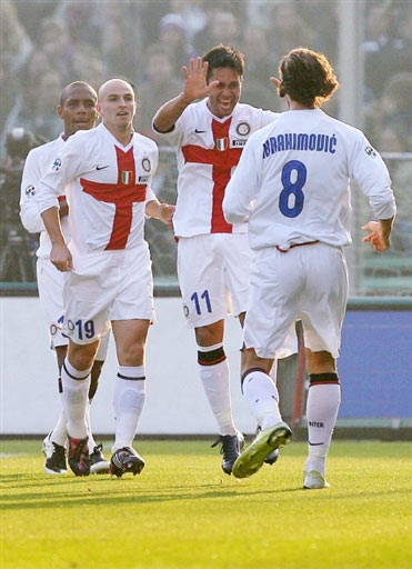 奥赖利：比赛增多提升与队友默契（奥赖利：比赛越多，与队友配合越默契）