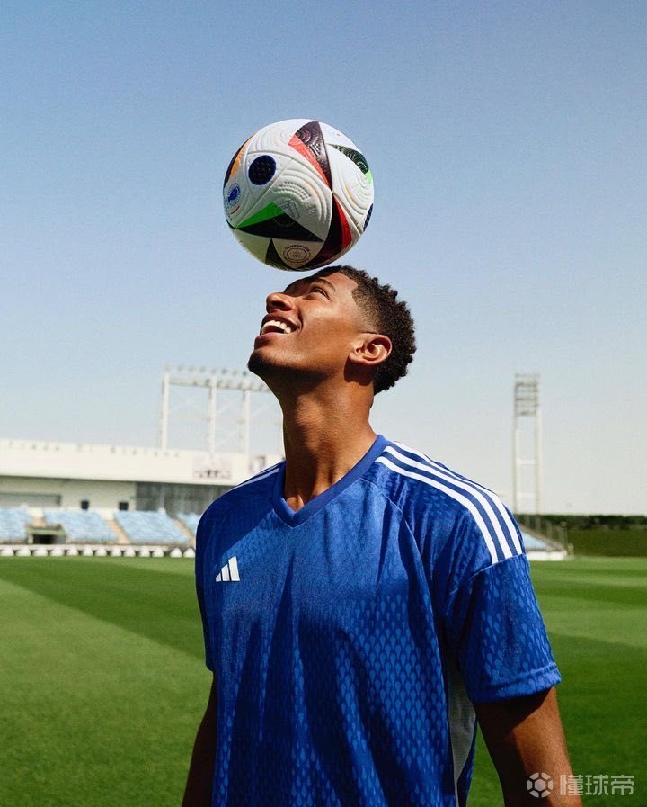 哈登节奏变化让防守崩溃（哈登变速节奏击溃防线）